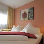 Gartenstadt 3*