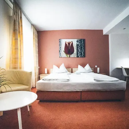 Gartenstadt Hotel 3*