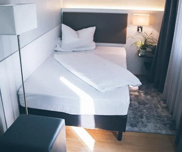 Gartenstadt Hotel 3*